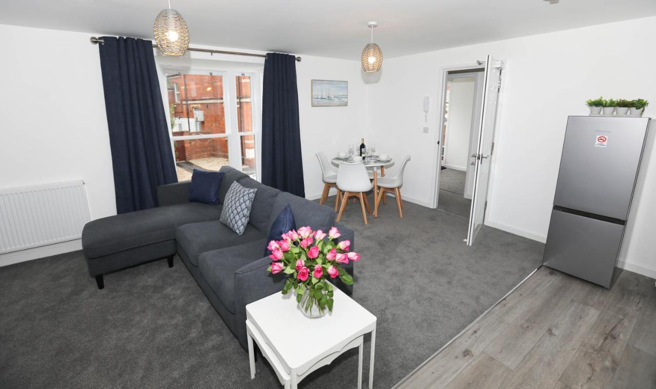 Exmouth - Apartment 2, Strand House - Modern 2 Bedroom Apartment, Perfect Location For Access To Beach & Town Centre - Sleeps 4 Guests - Hosted By Rentmyhouse Extérieur photo