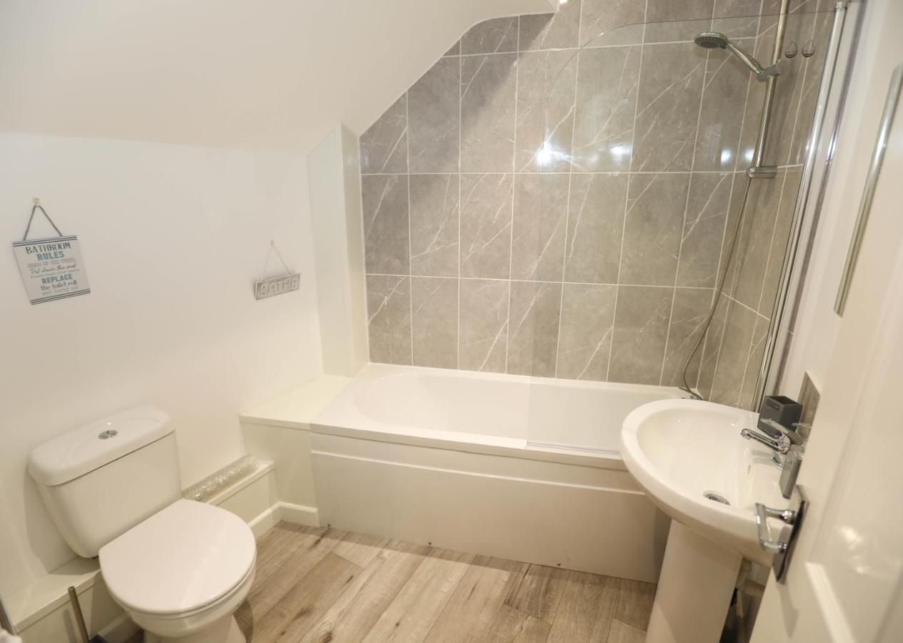 Exmouth - Apartment 2, Strand House - Modern 2 Bedroom Apartment, Perfect Location For Access To Beach & Town Centre - Sleeps 4 Guests - Hosted By Rentmyhouse Extérieur photo